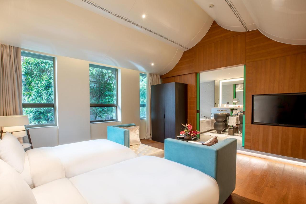 Guanyin Yiyuntai Hotel Chengdú Exterior foto